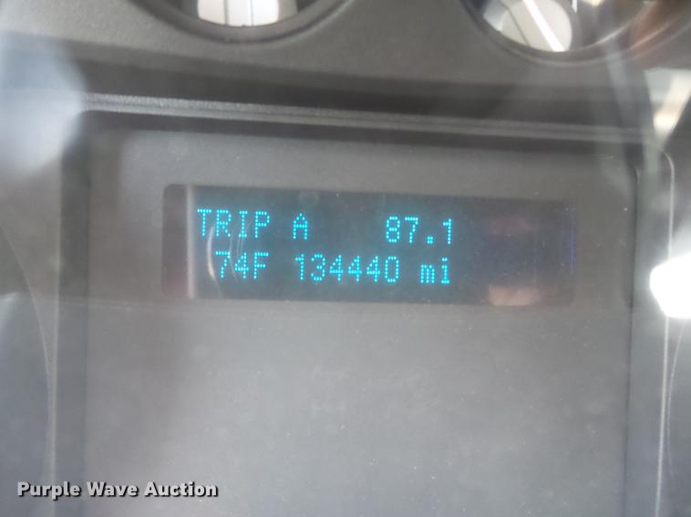 image for item DB7128 2011 Ford F550 Super Duty bucket truck