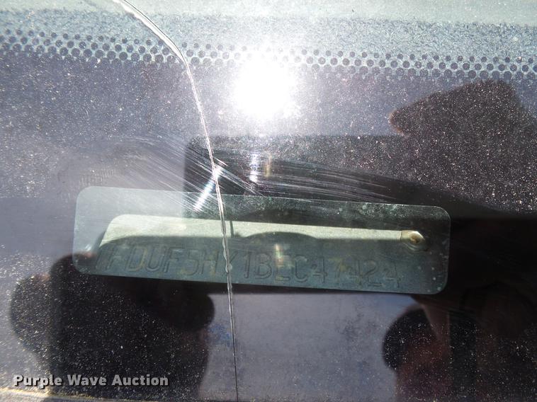 image for item DB7128 2011 Ford F550 Super Duty bucket truck