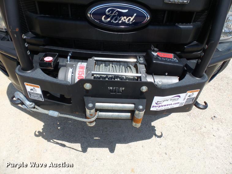 image for item DB7129 2011 Ford F550 Super Duty bucket truck