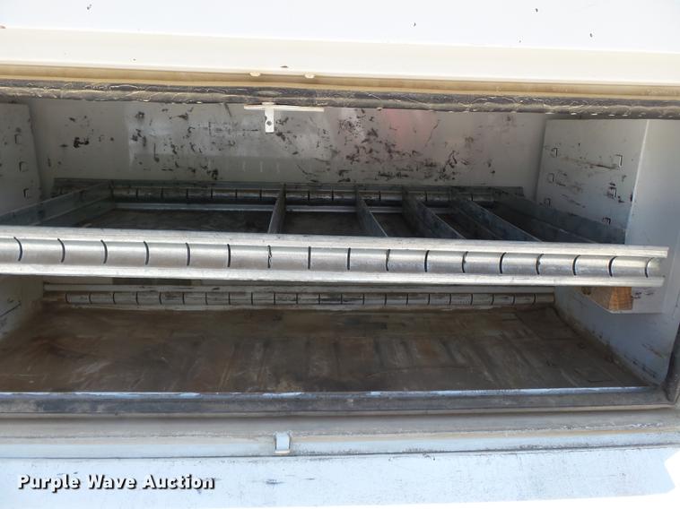 image for item DB7129 2011 Ford F550 Super Duty bucket truck