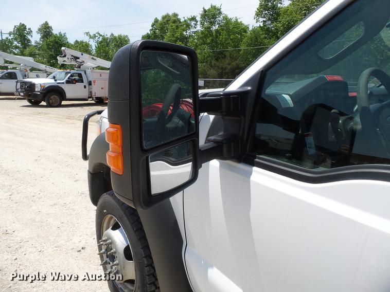 image for item DB7129 2011 Ford F550 Super Duty bucket truck