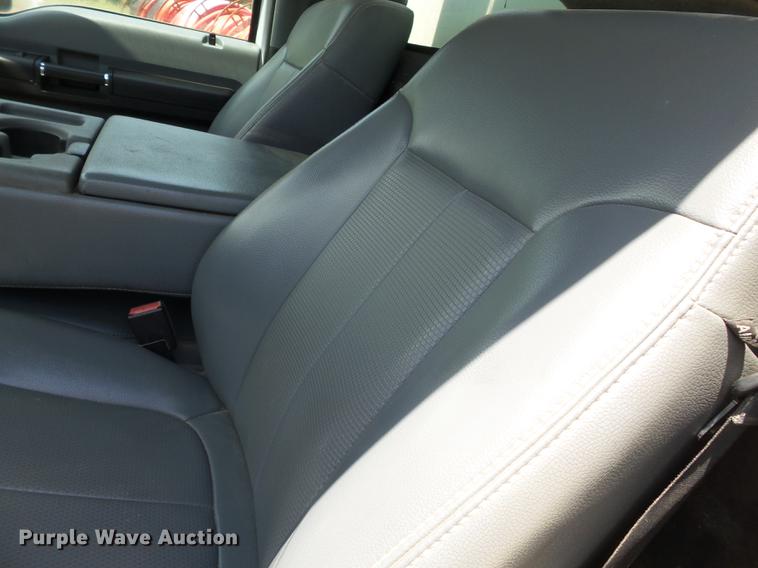 image for item DB7129 2011 Ford F550 Super Duty bucket truck