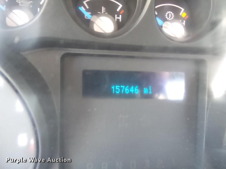 image for item DB7129 2011 Ford F550 Super Duty bucket truck