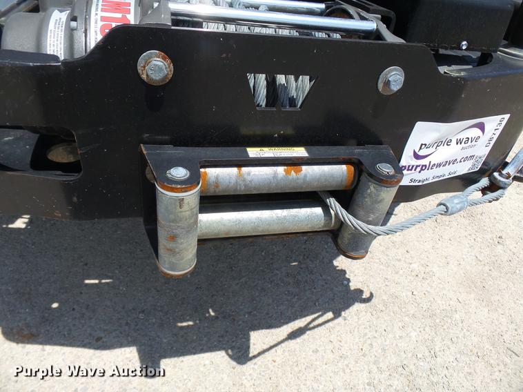 image for item DB7130 2011 Ford F550 Super Duty bucket truck