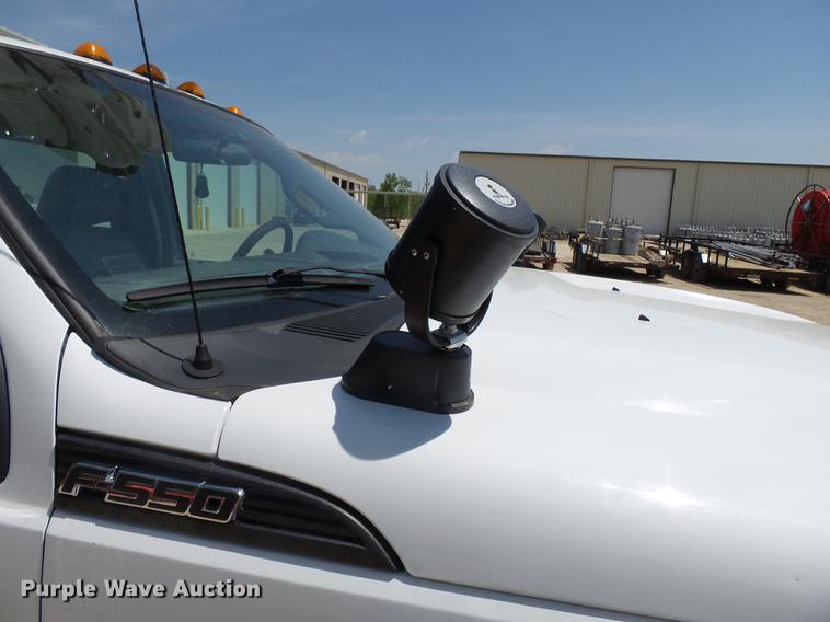 image for item DB7130 2011 Ford F550 Super Duty bucket truck