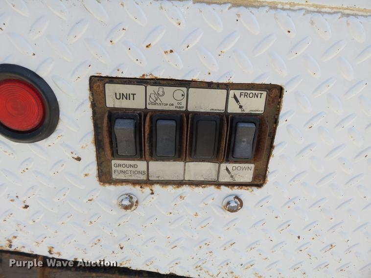 image for item DB7130 2011 Ford F550 Super Duty bucket truck