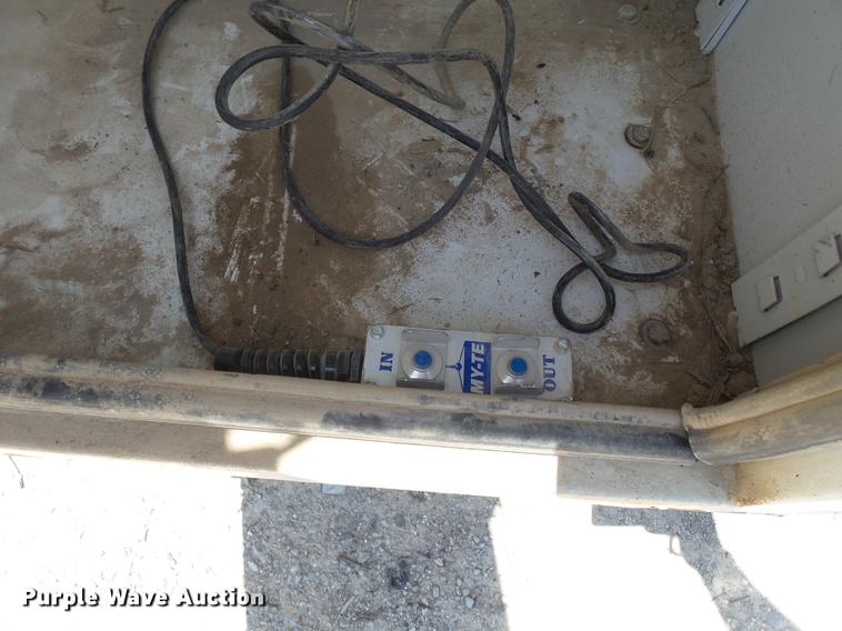 image for item DB7130 2011 Ford F550 Super Duty bucket truck