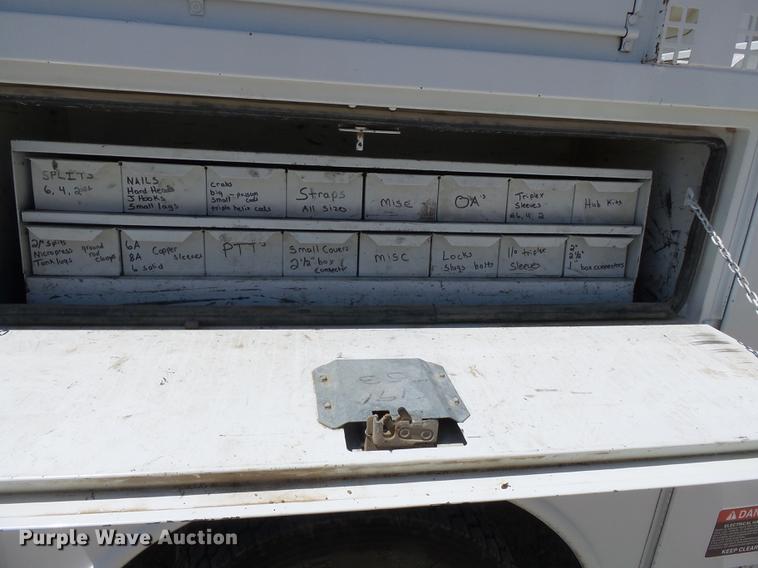 image for item DB7130 2011 Ford F550 Super Duty bucket truck