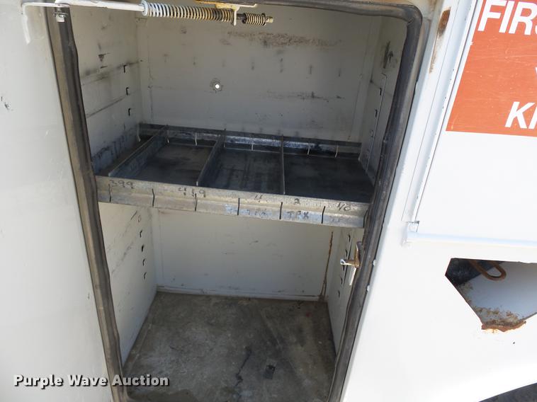 image for item DB7130 2011 Ford F550 Super Duty bucket truck