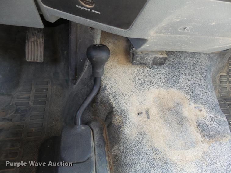 image for item DB7130 2011 Ford F550 Super Duty bucket truck