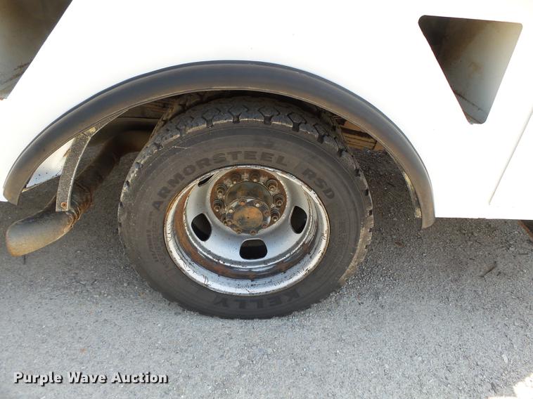 image for item DB7131 2009 Dodge Ram 5500 bucket truck