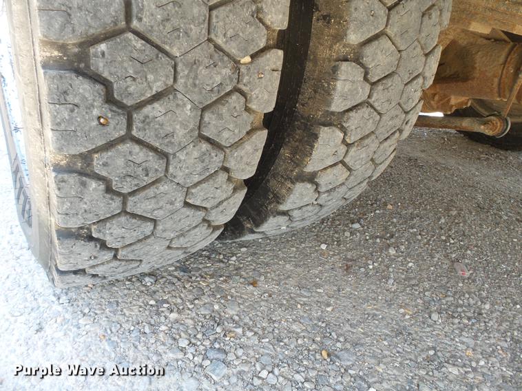 image for item DB7131 2009 Dodge Ram 5500 bucket truck