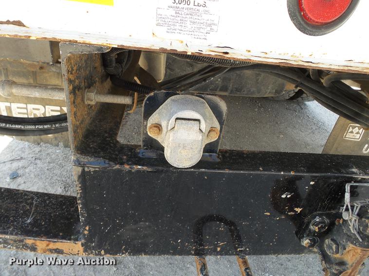 image for item DB7131 2009 Dodge Ram 5500 bucket truck