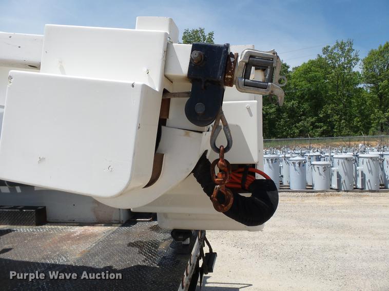 image for item DB7131 2009 Dodge Ram 5500 bucket truck