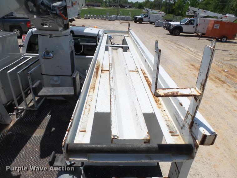 image for item DB7131 2009 Dodge Ram 5500 bucket truck