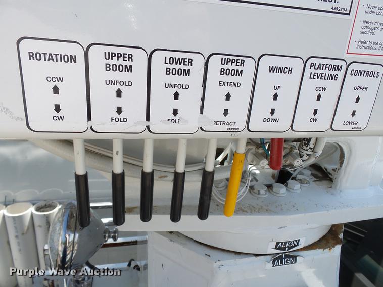 image for item DB7131 2009 Dodge Ram 5500 bucket truck