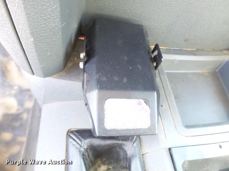 image for item DB7131 2009 Dodge Ram 5500 bucket truck