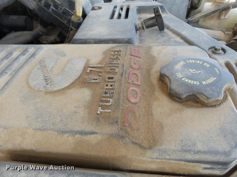 image for item DB7131 2009 Dodge Ram 5500 bucket truck