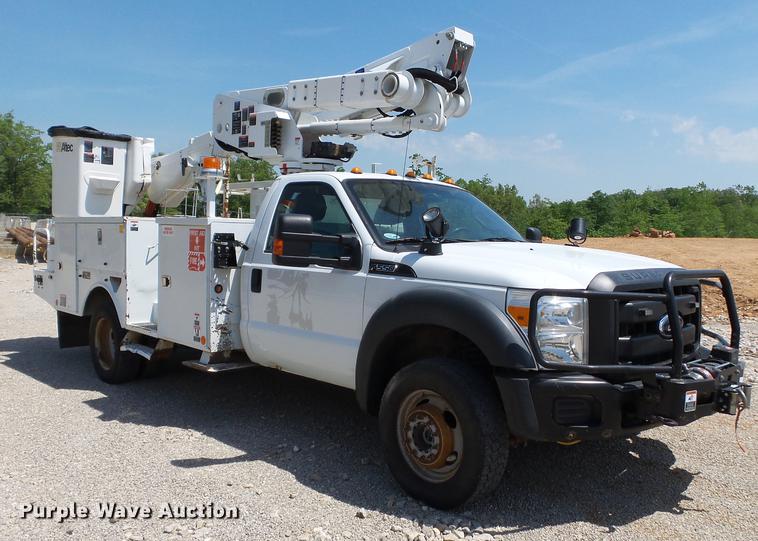 image for item DB7132 2011 Ford F550 Super Duty bucket truck
