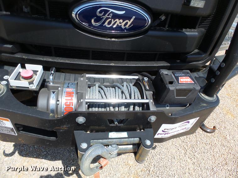 image for item DB7132 2011 Ford F550 Super Duty bucket truck