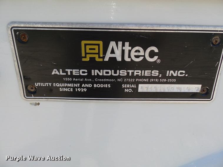 image for item DB7132 2011 Ford F550 Super Duty bucket truck