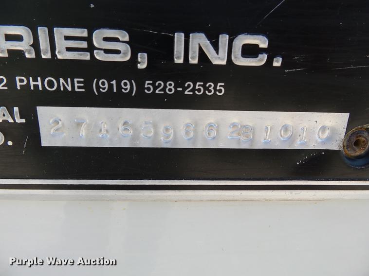 image for item DB7132 2011 Ford F550 Super Duty bucket truck