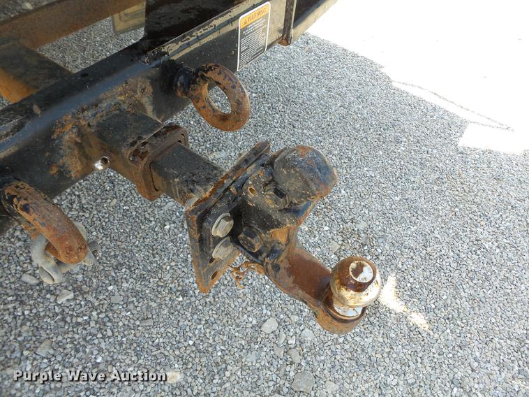 image for item DB7132 2011 Ford F550 Super Duty bucket truck