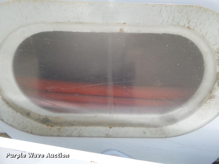 image for item DB7132 2011 Ford F550 Super Duty bucket truck