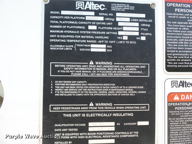 image for item DB7132 2011 Ford F550 Super Duty bucket truck