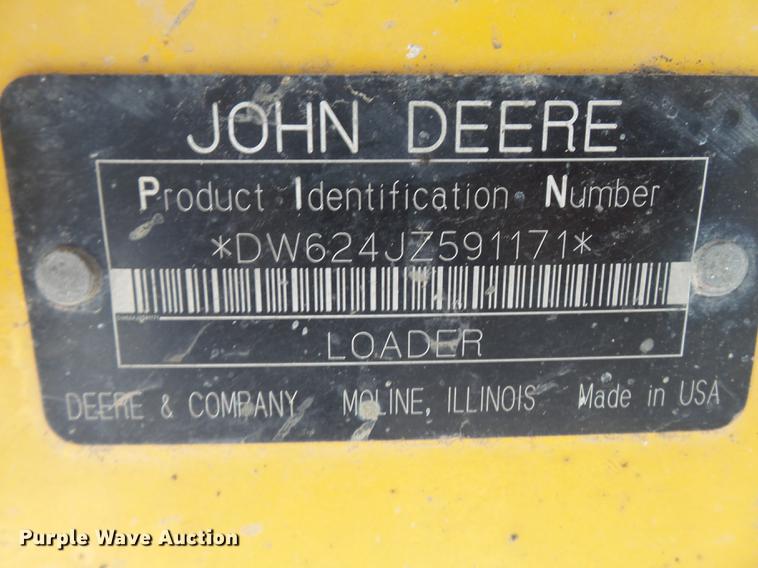 image for item DB7142 2004 John Deere 624J wheel loader