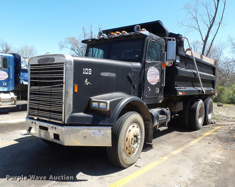 image for item DB7171 1987 Freightliner FLC dump truck