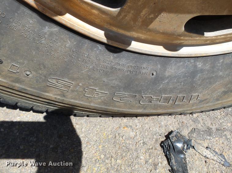 image for item DB7171 1987 Freightliner FLC dump truck