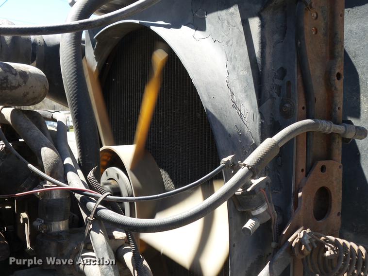 image for item DB7171 1987 Freightliner FLC dump truck