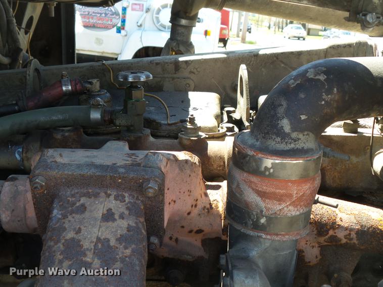 image for item DB7171 1987 Freightliner FLC dump truck