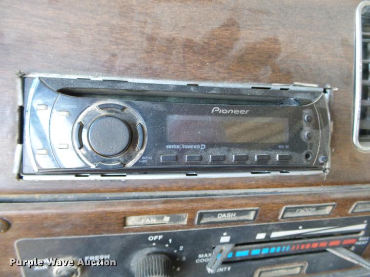 image for item DB7171 1987 Freightliner FLC dump truck