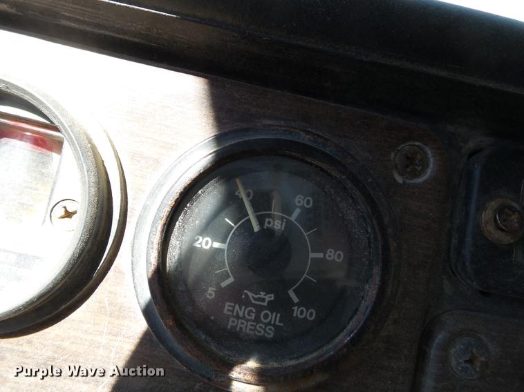 image for item DB7171 1987 Freightliner FLC dump truck