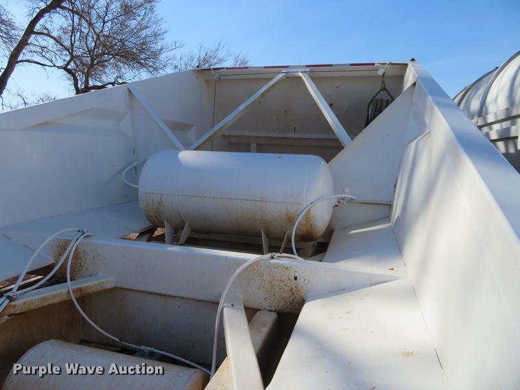 image for item DC0915 1998 Trail Blazer S-4202 bottom dump trailer