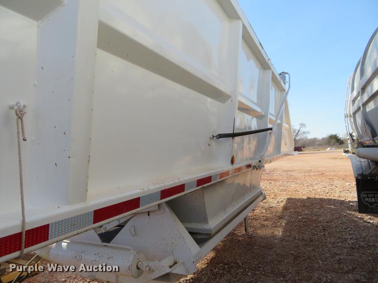 image for item DC0915 1998 Trail Blazer S-4202 bottom dump trailer