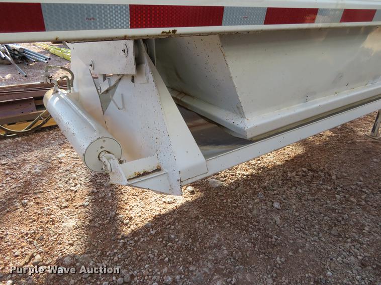 image for item DC0915 1998 Trail Blazer S-4202 bottom dump trailer