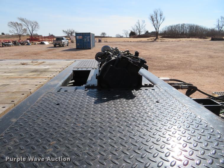 image for item DC0917 2016 Landoll 440A tilt deck trailer