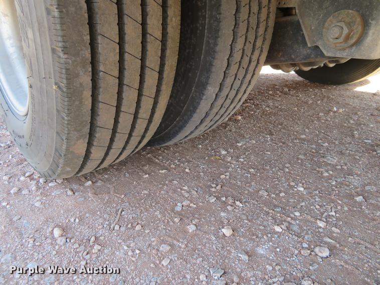 image for item DC0917 2016 Landoll 440A tilt deck trailer