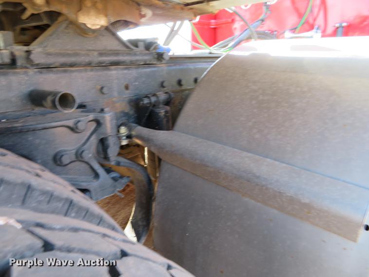 image for item DC0918 2006 Peterbilt 379 semi truck