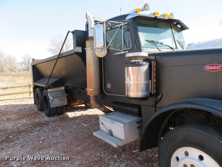image for item DC0920 1990 Peterbilt 379 dump truck