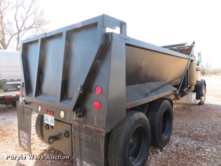 image for item DC0920 1990 Peterbilt 379 dump truck