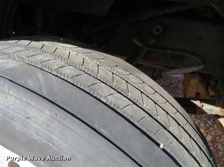 image for item DC0920 1990 Peterbilt 379 dump truck