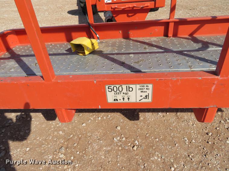 image for item DC0921 2014 Snorkel TB60 boom lift