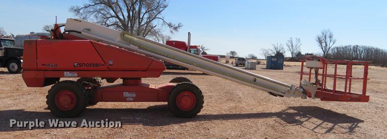 image for item DC0922 2005 Snorkel TB60 boom lift