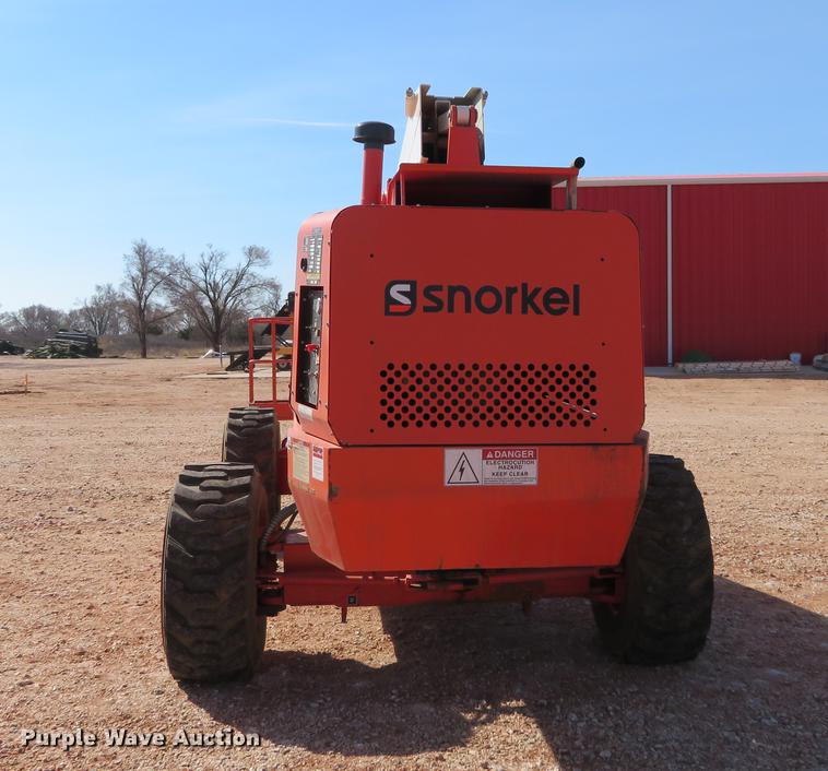 image for item DC0922 2005 Snorkel TB60 boom lift