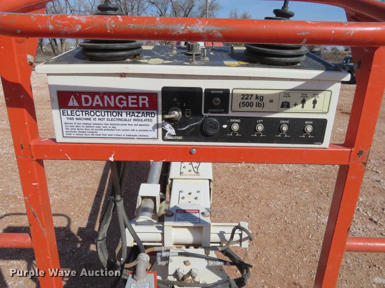 image for item DC0922 2005 Snorkel TB60 boom lift