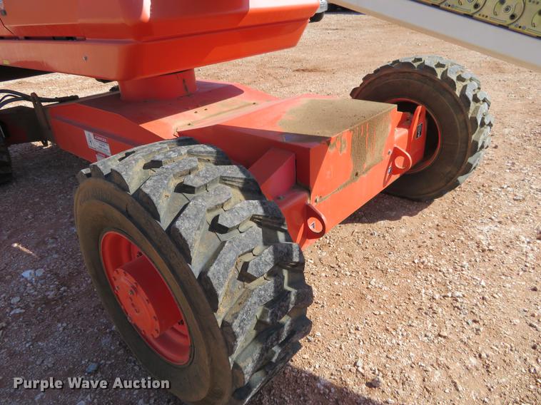 image for item DC0922 2005 Snorkel TB60 boom lift